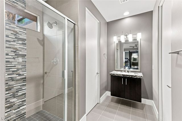 921 Vegas View Drive, Henderson, NV 89052