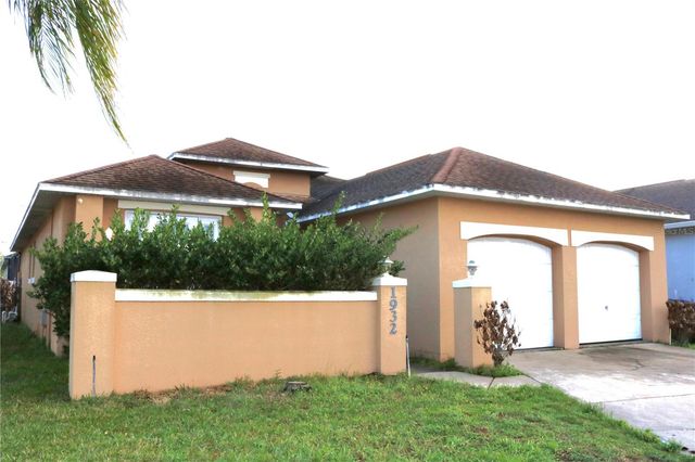 1932 MAGICAL LANE, Kissimmee, FL 34744