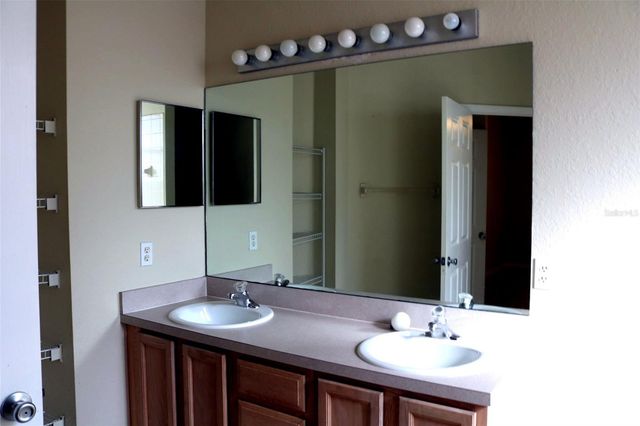 1932 MAGICAL LANE, Kissimmee, FL 34744