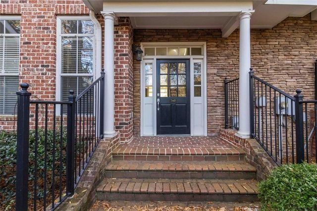 5460 GLENRIDGE View, Atlanta, GA 30342