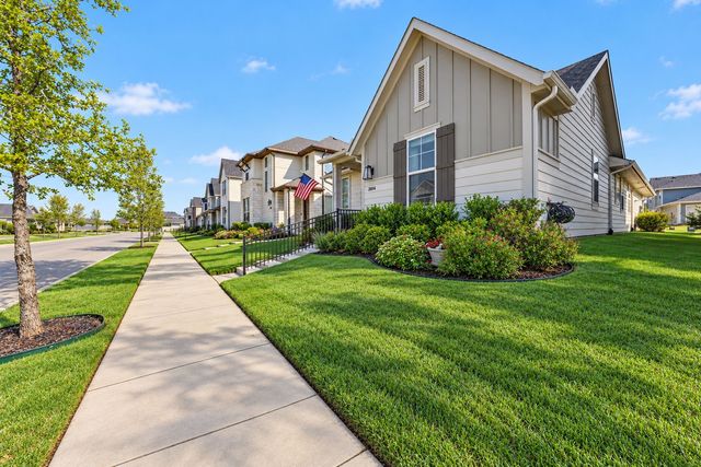 3104 Lenten Rose Lane, Mckinney, TX 75071