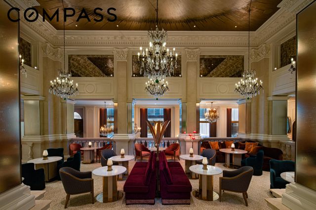 2 E 55th Street 936W39, New York City, NY 10022