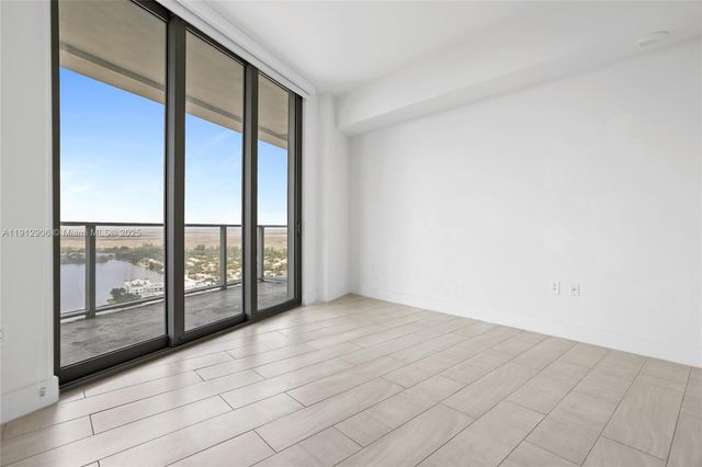 2000 Metropica Way 2504, Sunrise, FL 33323