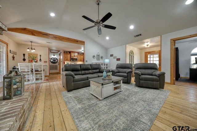 19755 FM 1253, Lindale, TX 75771