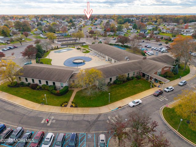 42 Sidney Court, Brick, NJ 08724