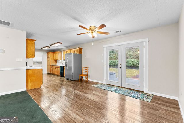 3957 Tommy Lee Cook Road, Newnan, GA 30263