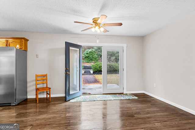 3957 Tommy Lee Cook Road, Newnan, GA 30263