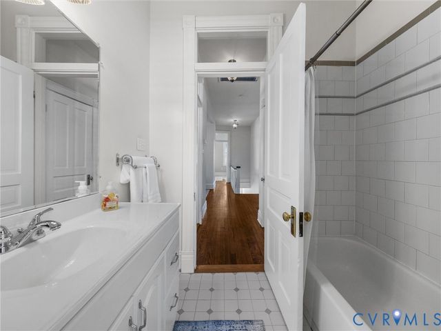 4 Strawberry St, Richmond, VA 23220