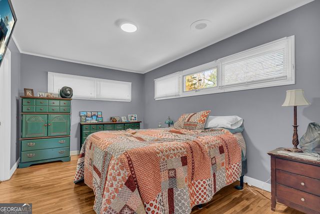 72 Cade Street, Hartwell, GA 30643