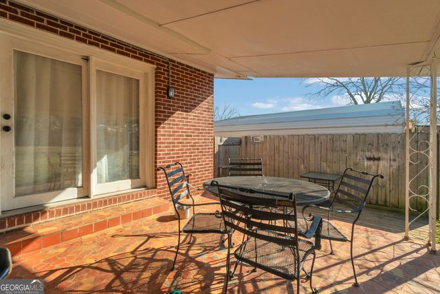 72 Cade Street, Hartwell, GA 30643