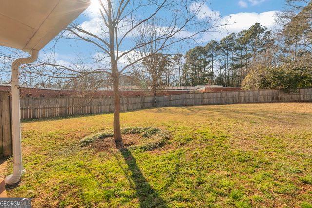 72 Cade Street, Hartwell, GA 30643