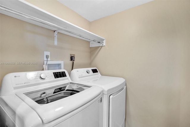 14475 Strathmore Ln 406, Delray Beach, FL 33446