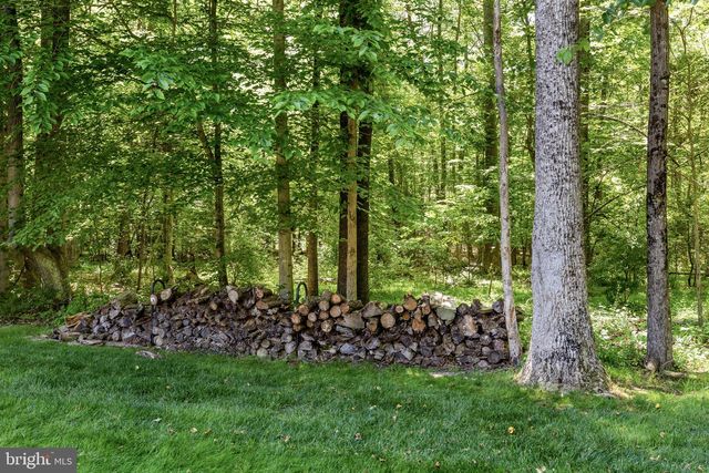 10 CAVAL CADE LN, Stafford, VA 22556