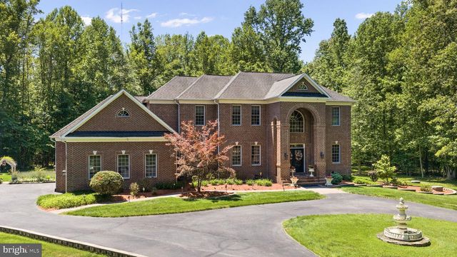 10 CAVAL CADE LN, Stafford, VA 22556