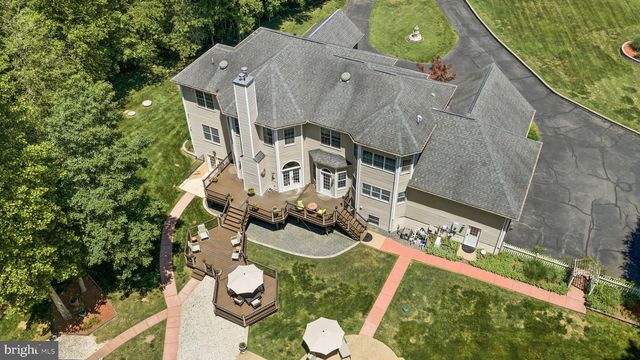 10 CAVAL CADE LN, Stafford, VA 22556