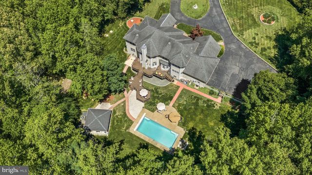 10 CAVAL CADE LN, Stafford, VA 22556