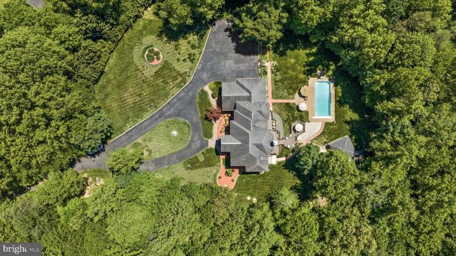 10 CAVAL CADE LN, Stafford, VA 22556