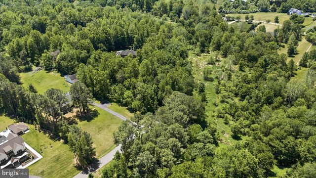 10 CAVAL CADE LN, Stafford, VA 22556