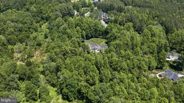 10 CAVAL CADE LN, Stafford, VA 22556