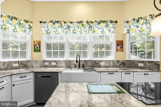 10 CAVAL CADE LN, Stafford, VA 22556