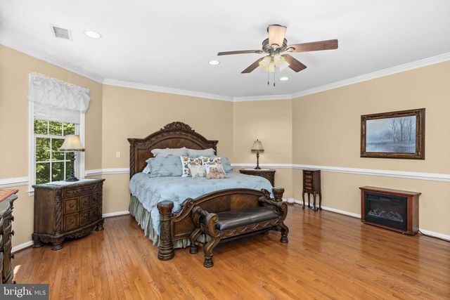 10 CAVAL CADE LN, Stafford, VA 22556