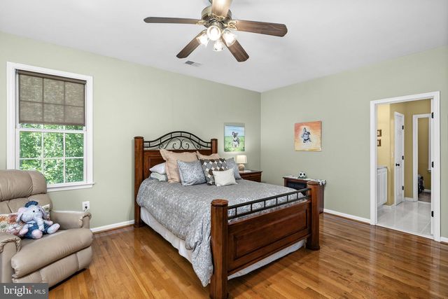 10 CAVAL CADE LN, Stafford, VA 22556