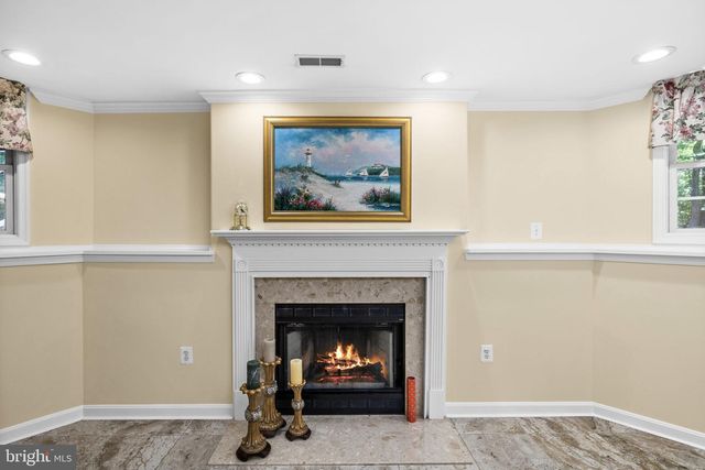 10 CAVAL CADE LN, Stafford, VA 22556