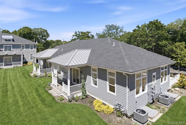 19 Montauk Highway 9, Westhampton, NY 11977