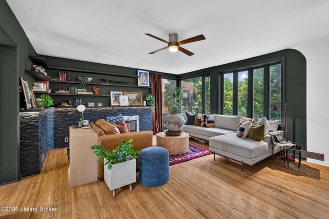 2410 Cross Hill Rd, Louisville, KY 40206