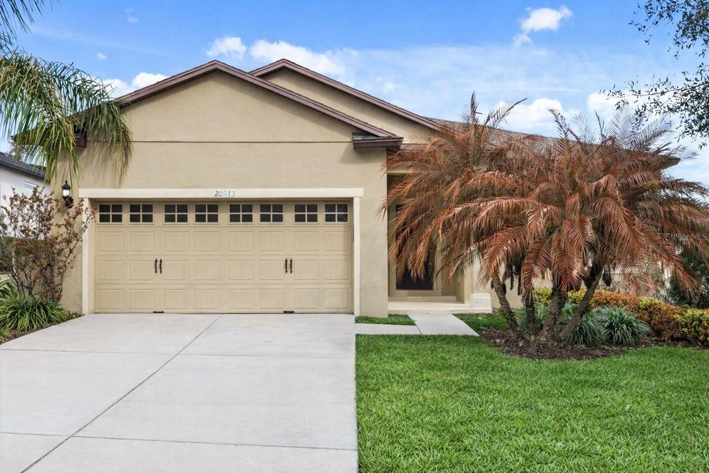 Image 1 of property listing at 20913 SULLIVAN RANCH BOULEVARD, Mount Dora, FL 32757