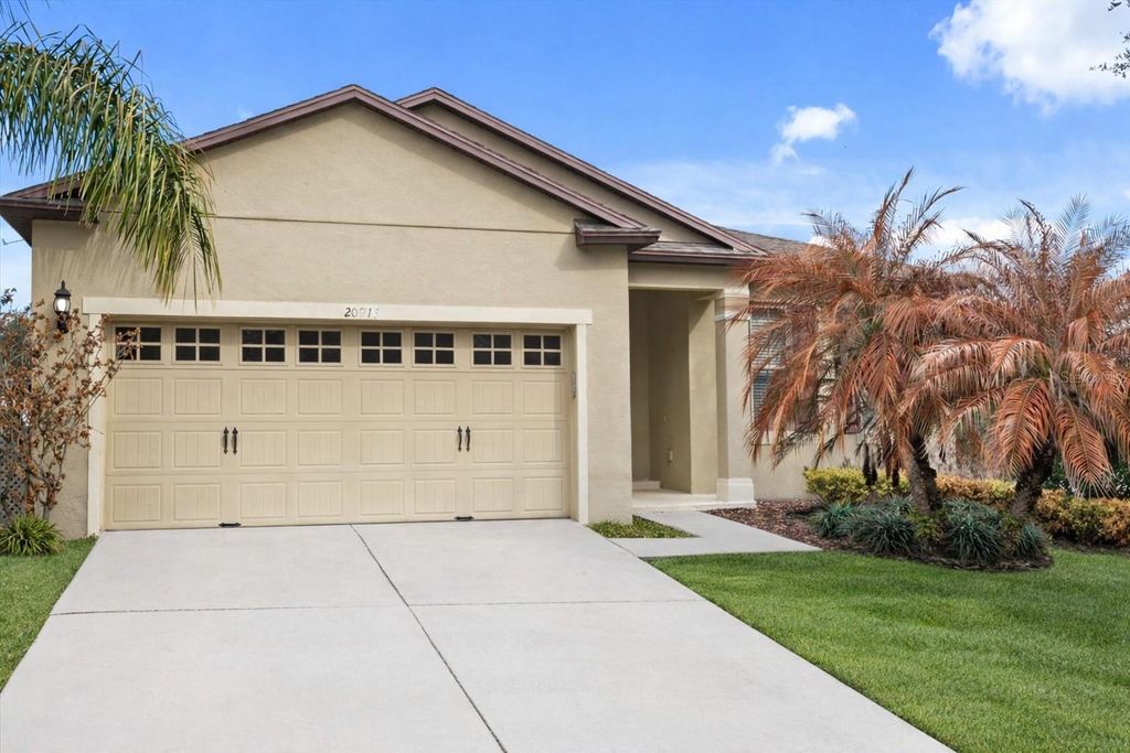 Image 2 of property listing at 20913 SULLIVAN RANCH BOULEVARD, Mount Dora, FL 32757