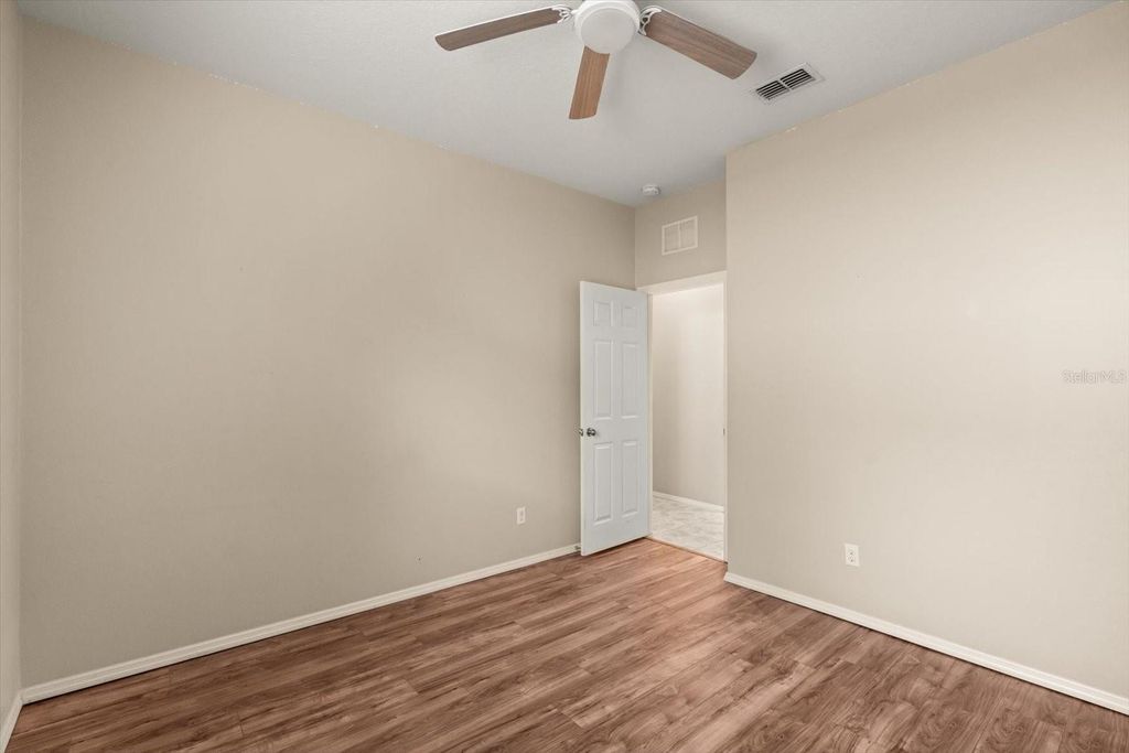 Image 25 of property listing at 20913 SULLIVAN RANCH BOULEVARD, Mount Dora, FL 32757