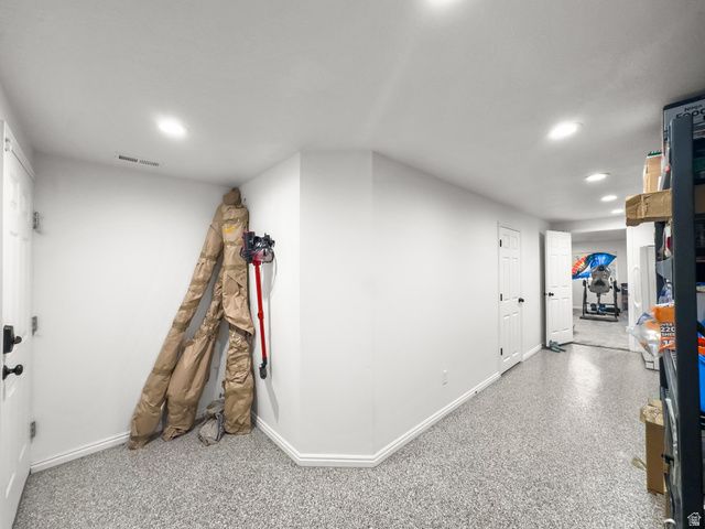 1225 E 5275 S, South Ogden, UT 84403