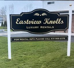 221 Eastview Drive 17, Central Islip, NY 11722