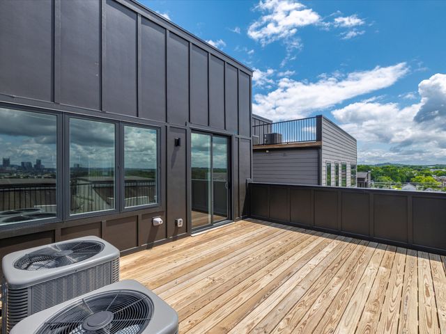 13A Fern Ave, Nashville, TN 37207