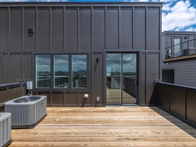 13A Fern Ave, Nashville, TN 37207