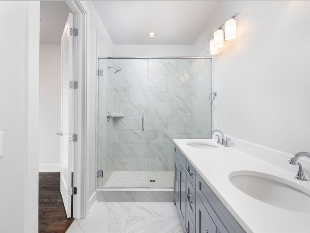 13A Fern Ave, Nashville, TN 37207