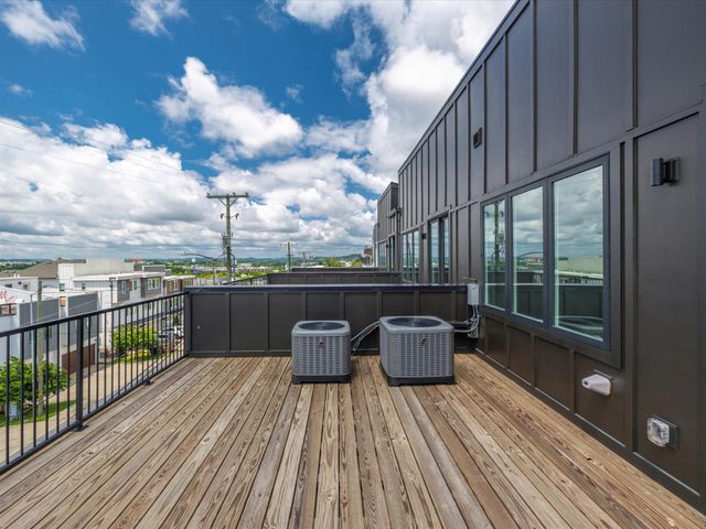 13A Fern Ave, Nashville, TN 37207