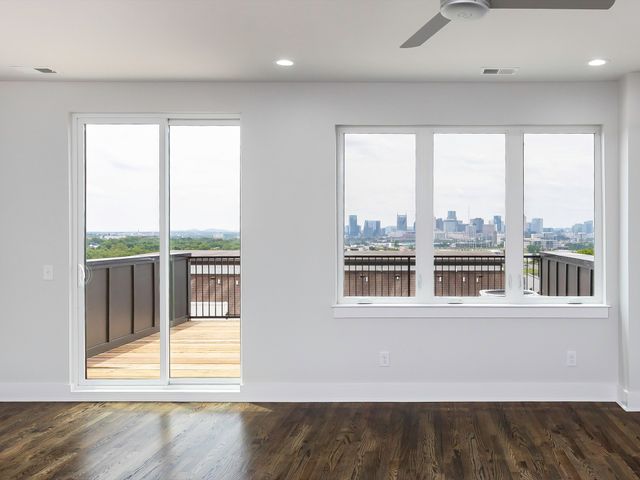 13A Fern Ave, Nashville, TN 37207