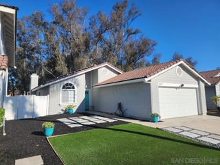 2327 Lake Forest, Escondido, CA 92026