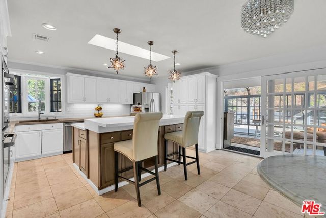 7170 Deveron Ridge Road, West Hills, CA 91307