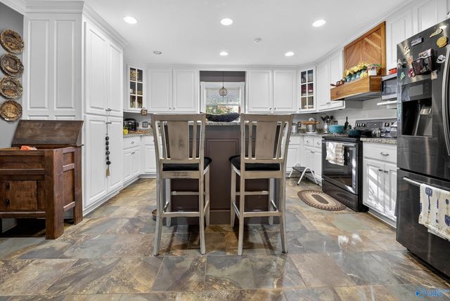 110 Davidson Drive NE, Fort Payne, AL 35967