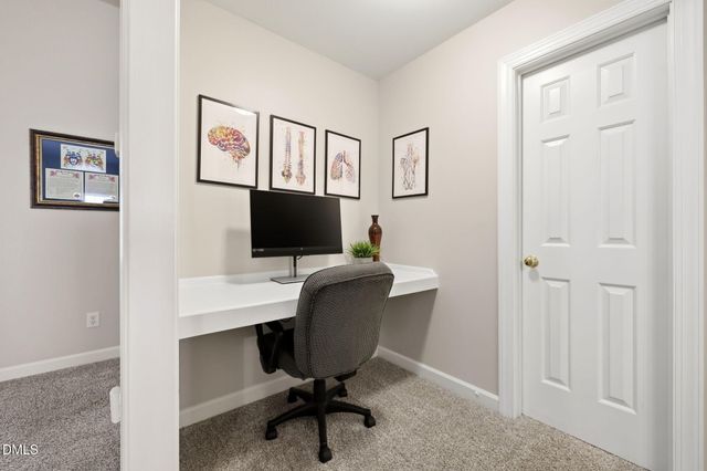 109 Arlen Park Place, Holly Springs, NC 27540