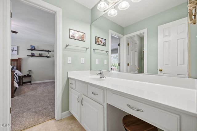 109 Arlen Park Place, Holly Springs, NC 27540