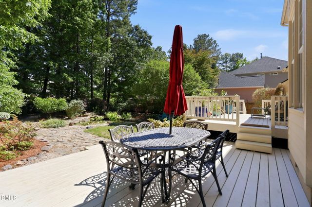 109 Arlen Park Place, Holly Springs, NC 27540