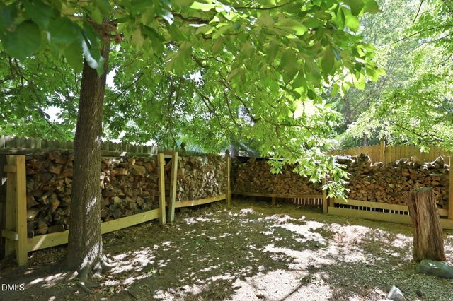 109 Arlen Park Place, Holly Springs, NC 27540
