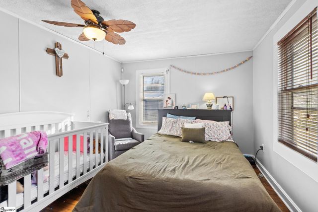 104 Montgomery Street, Campobello, SC 29322