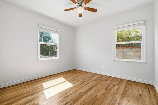 6937 Zelzah Avenue, Reseda, CA 91335