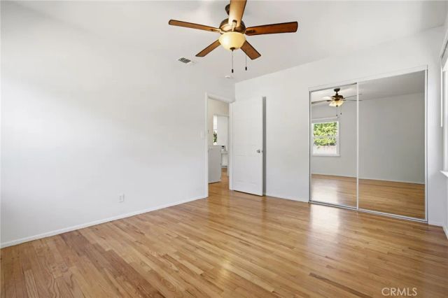 6937 Zelzah Avenue, Reseda, CA 91335
