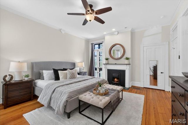 7324 Vine Avenue, St Louis, MO 63143